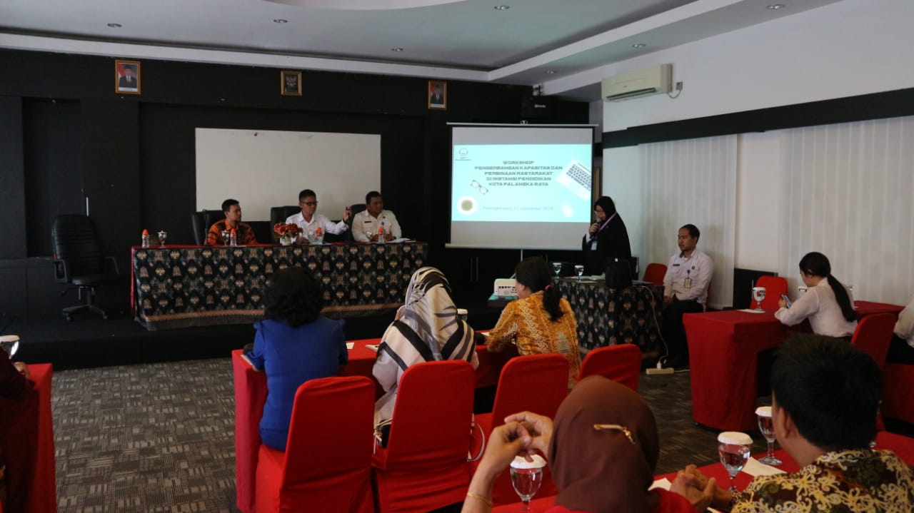 BNN Kota Palangka Raya melaksanakan kegiatan workshop pemberdayaan penggiat anti narkoba di Lingkungan pendidikan BNN Kota Palangka Raya melaksanakan kegiatan workshop pemberdayaan penggiat anti narkoba di Lingkungan pendidikan